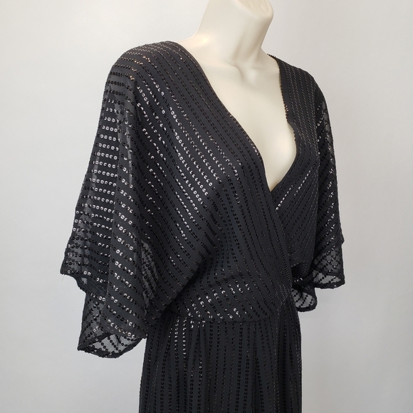 MODCLOTH TWINKLE LIKE STARLIGHT BLACK SEQUIN WIDE LEG JUMPSUIT size small